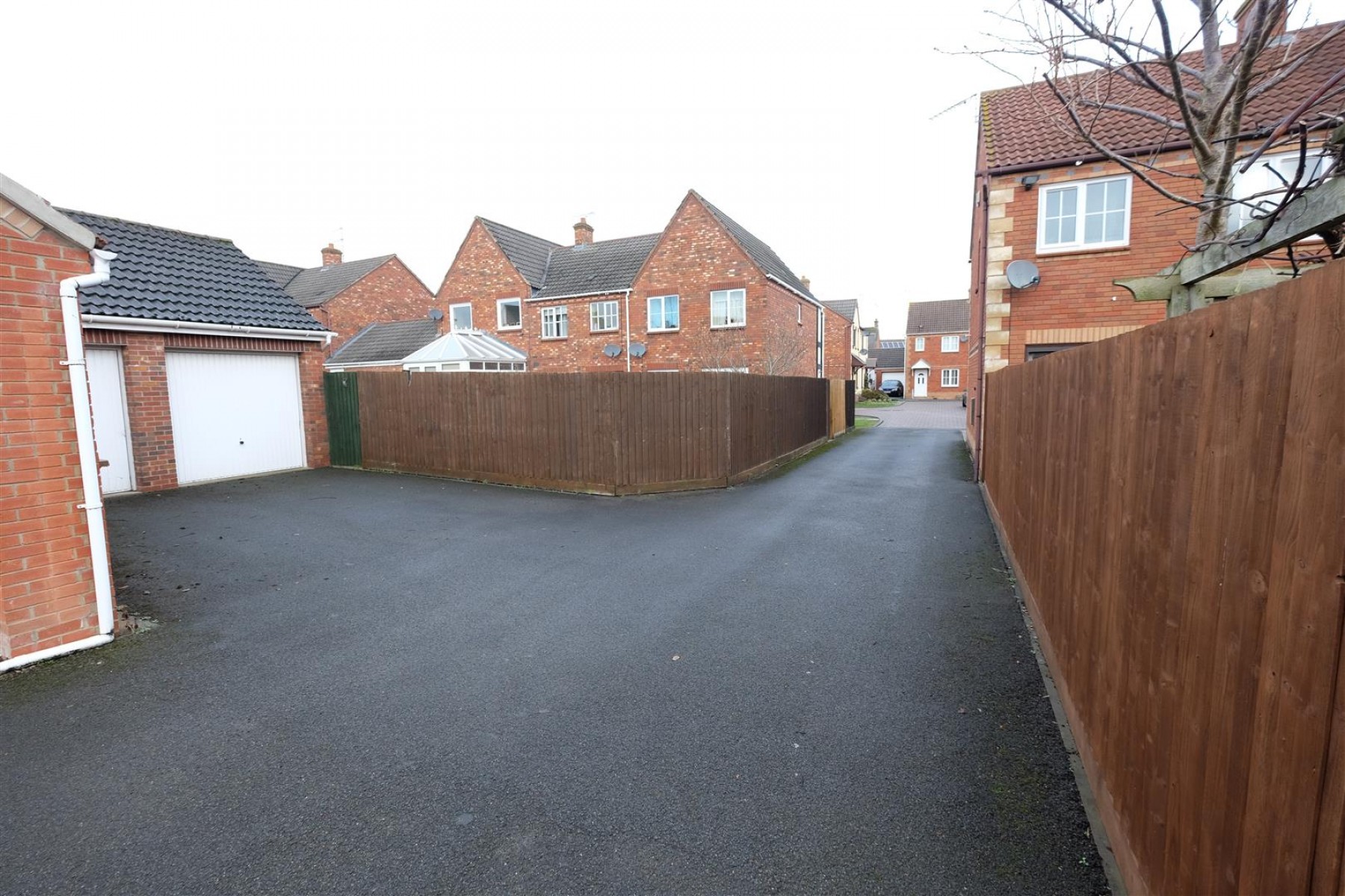 Images for DETACHED DOUBLE GARAGE - TEWKESBURY