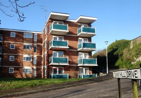 View Full Details for STUDIO FLAT - SHIREHAMPTON