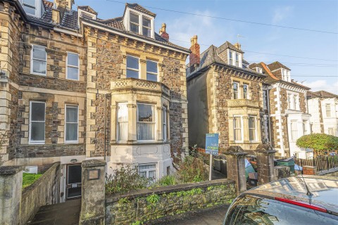 View Full Details for FLAT FOR MODERNISATION - REDLAND