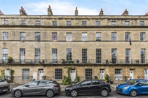 View Full Details for MAISONETTE FOR UPDATING - BATH