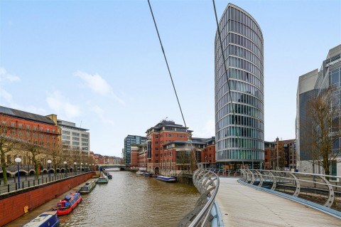 View Full Details for TEMPLE QUAY - £1300 pcm