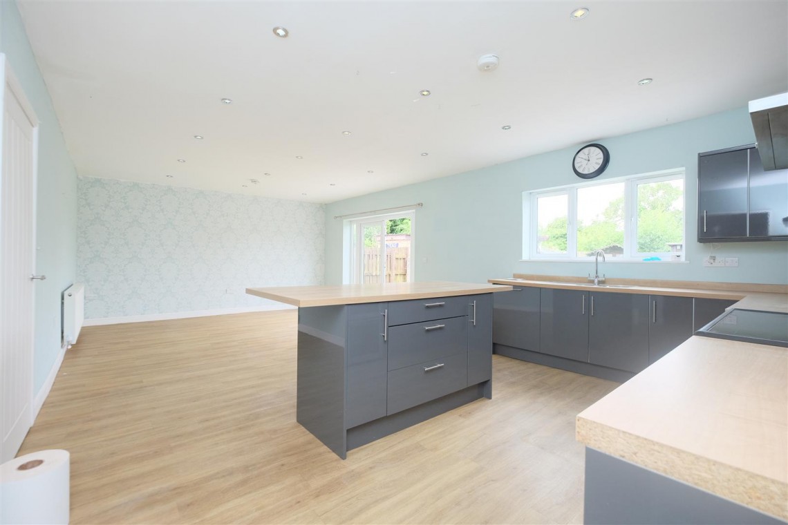 Images for EXTENDED HOUSE | LYMPSHAM