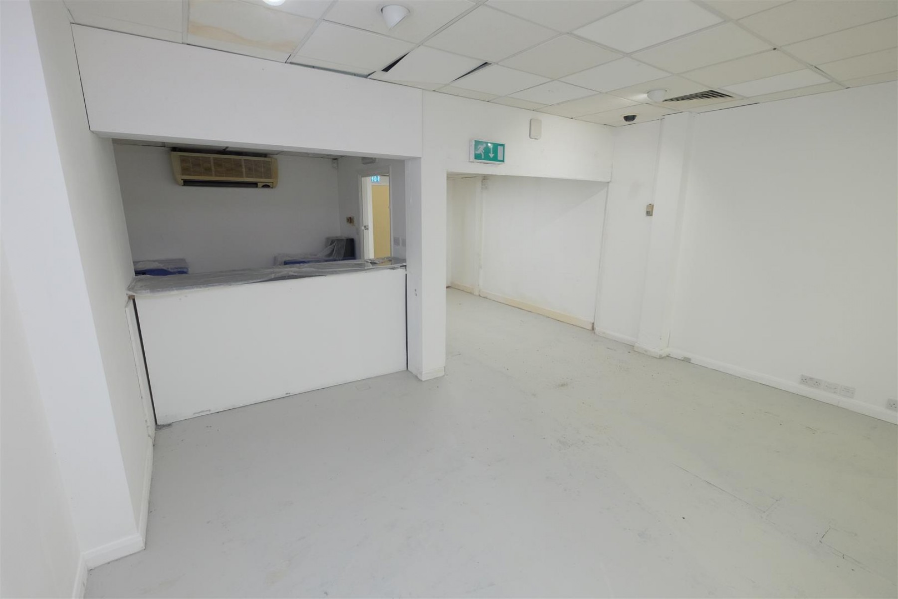 Images for VACANT COMMERCIAL | STROUD