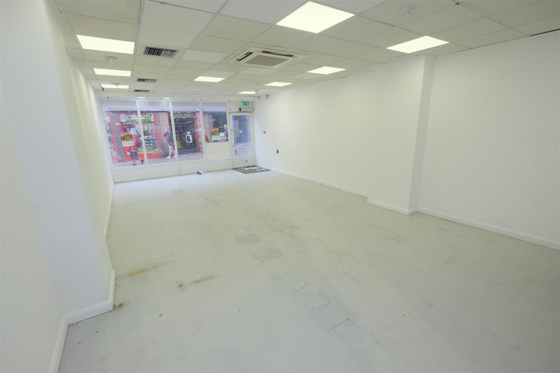 Images for VACANT COMMERCIAL | STROUD