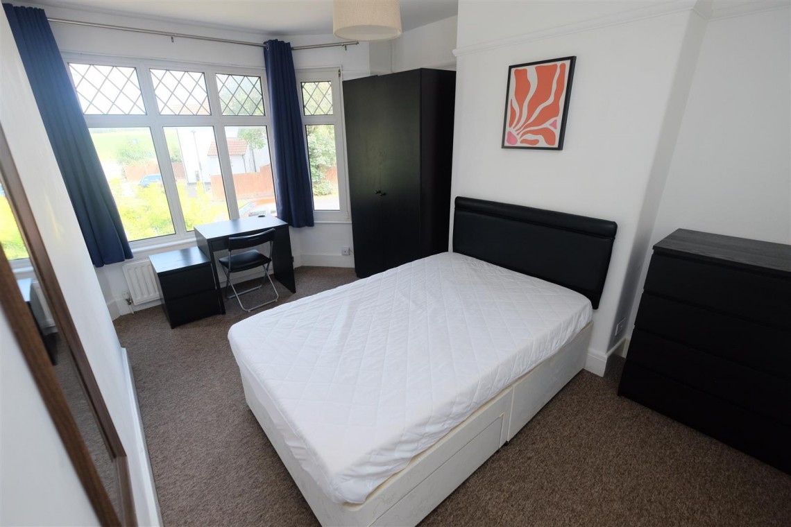 Images for HMO | £71,400 pa | BS7