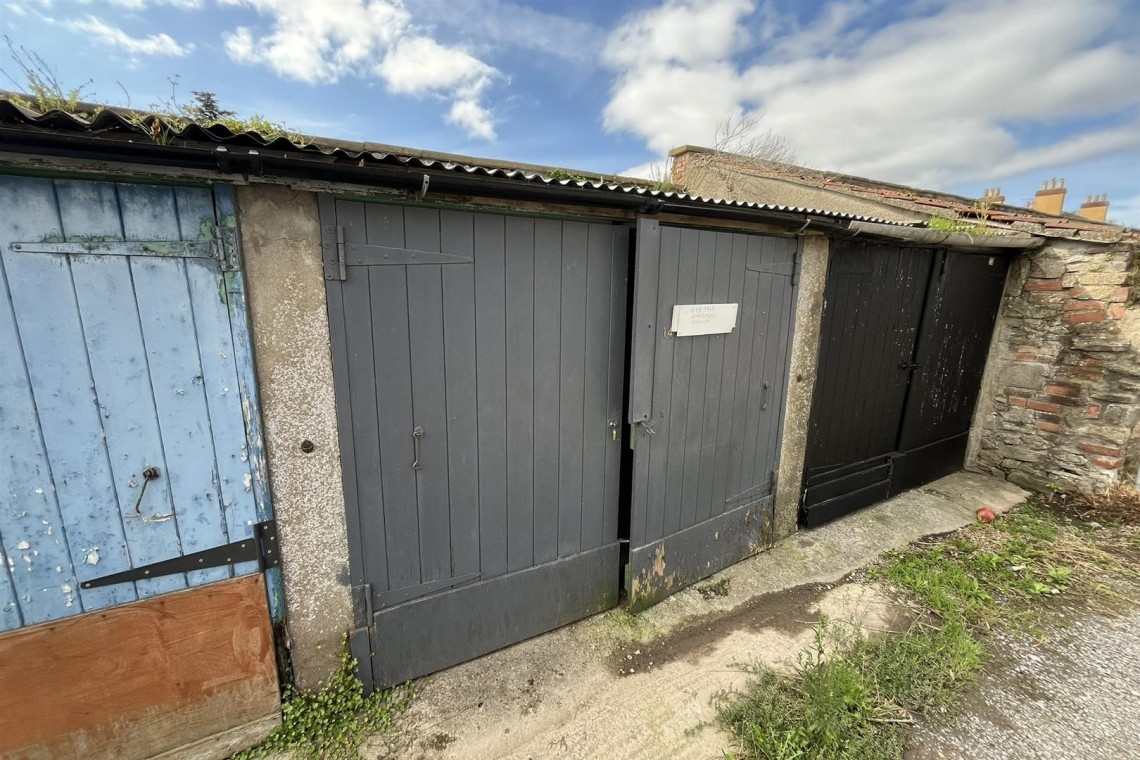 Images for SINGLE GARAGE | SHIREHAMPTON