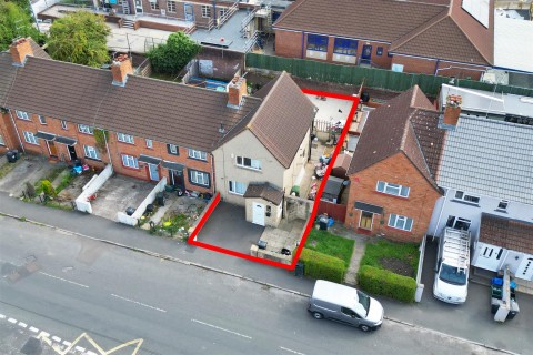 View Full Details for END OF TERRACE | UPDATING | KNOWLE