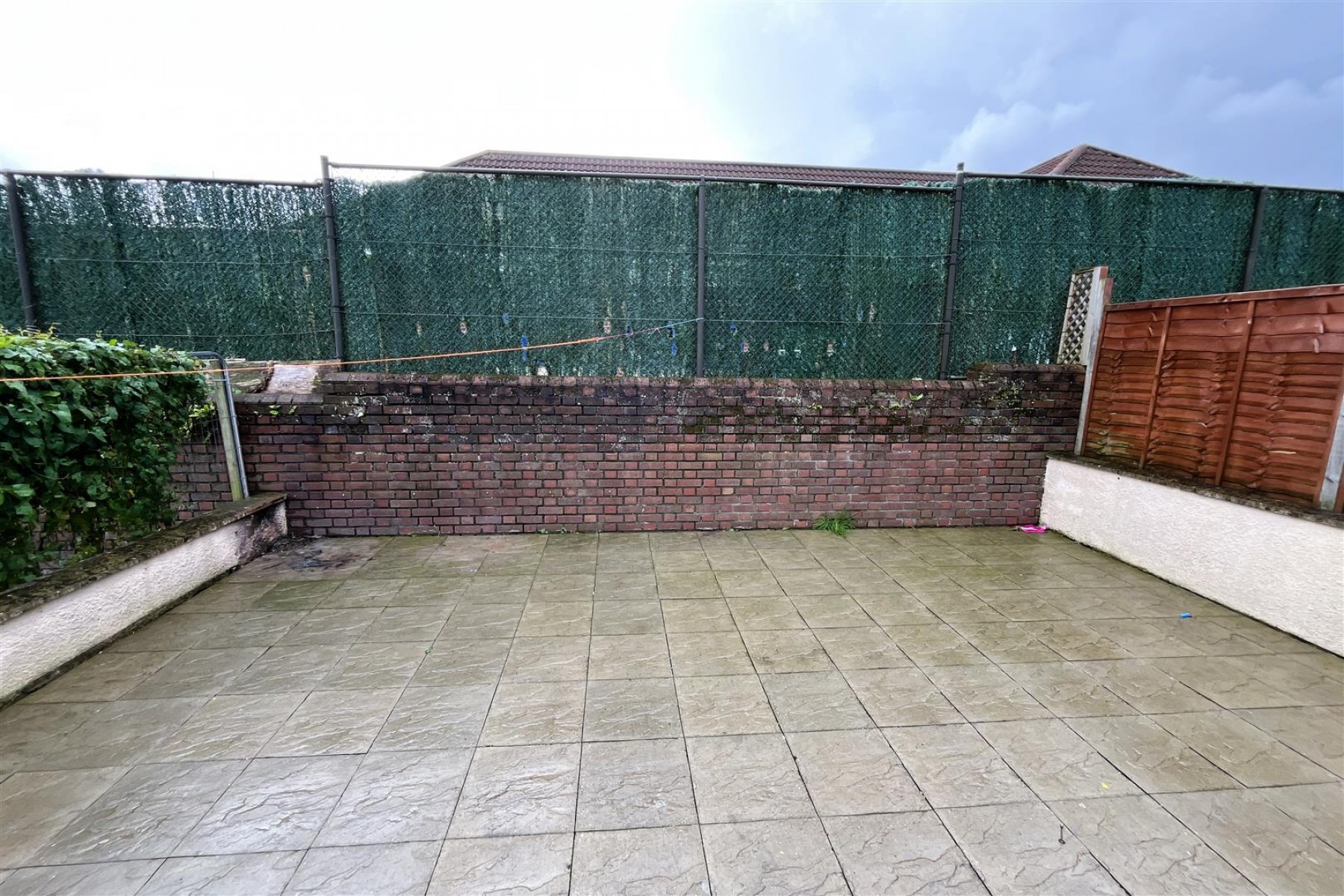 Images for END OF TERRACE | UPDATING | KNOWLE