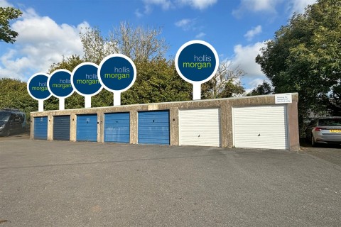 View Full Details for 5 GARAGES | YEALMPTON | PL8