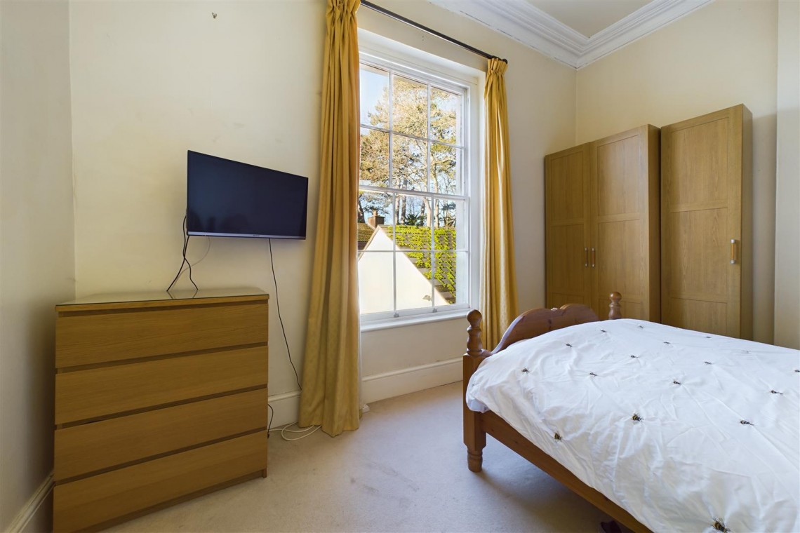 Images for 3 BED FLAT | REDUCED FOR AUCTION | PITVILLE