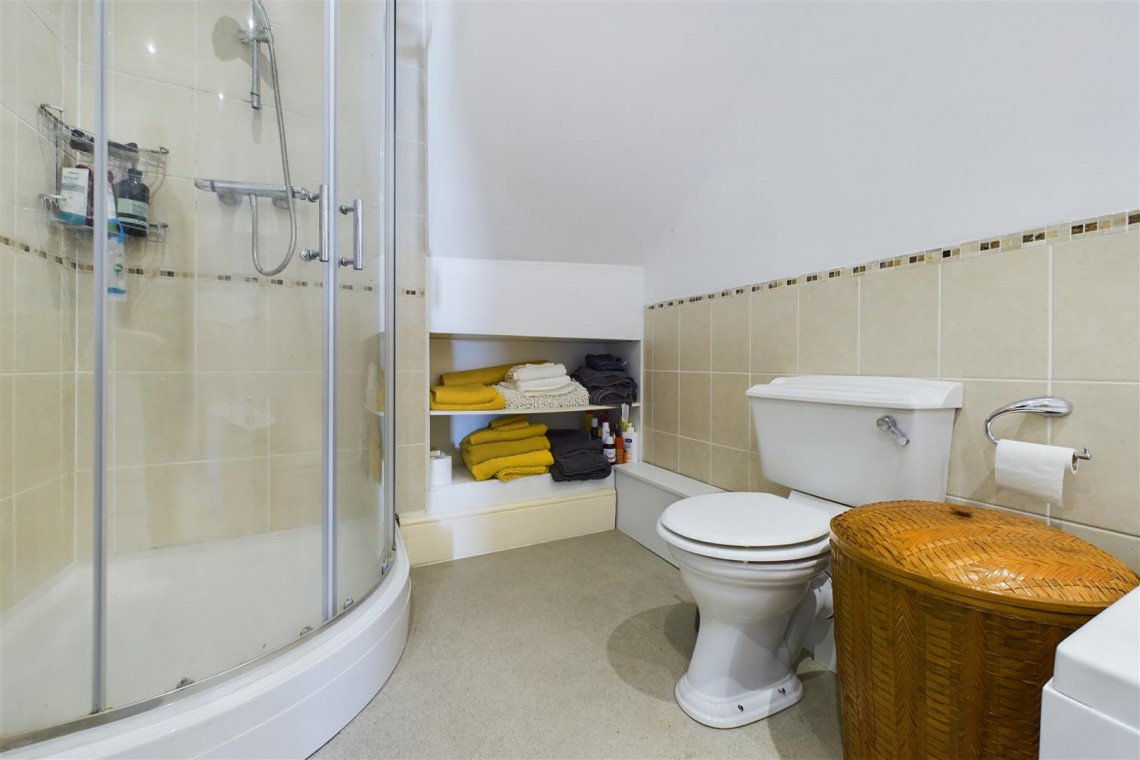 Images for 3 BED FLAT | REDUCED FOR AUCTION | PITVILLE