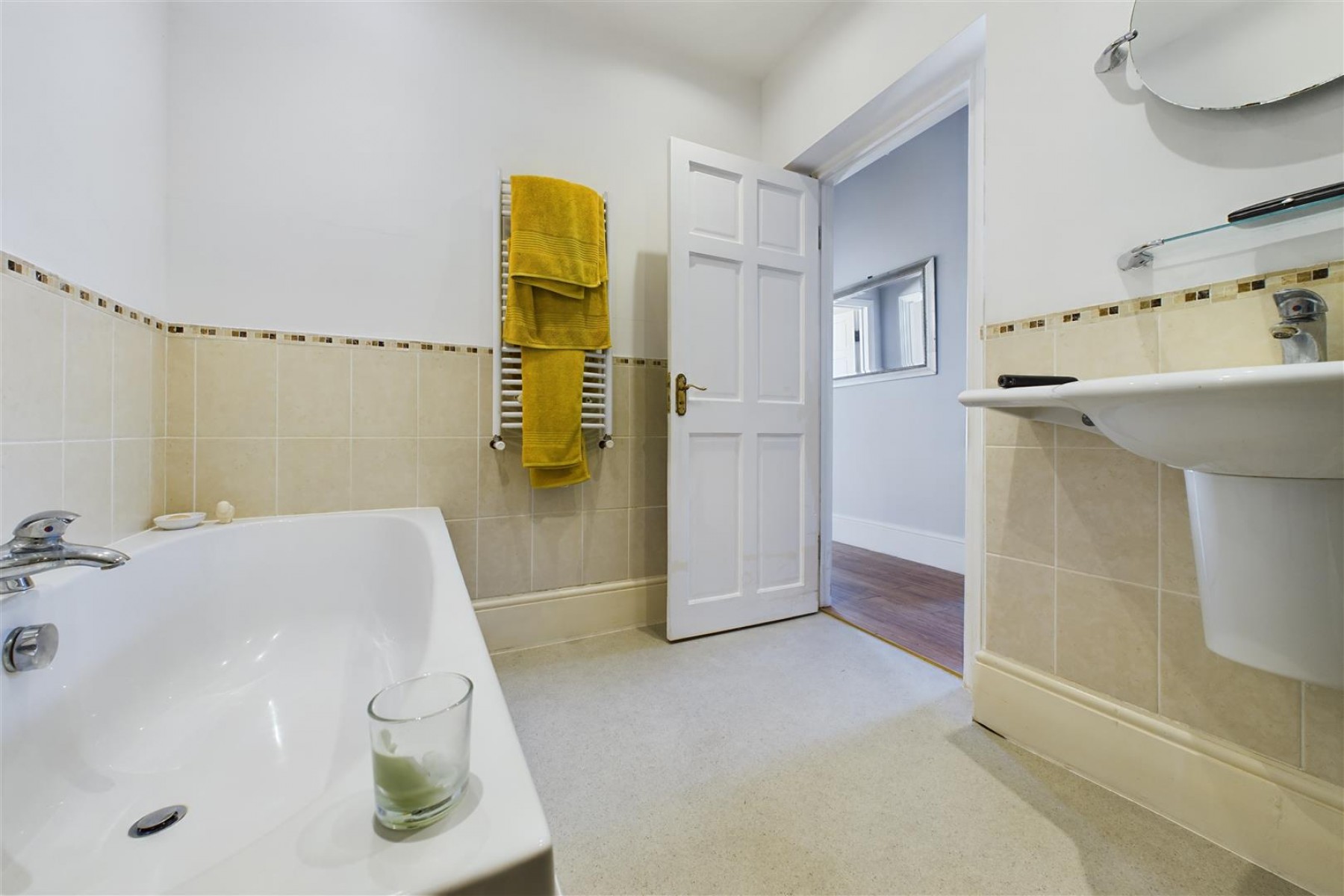 Images for 3 BED FLAT | REDUCED FOR AUCTION | PITVILLE