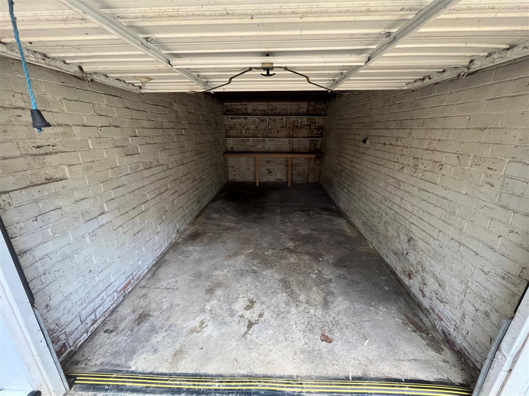 Images for VACANT SINGLE GARAGE | CLIFTON