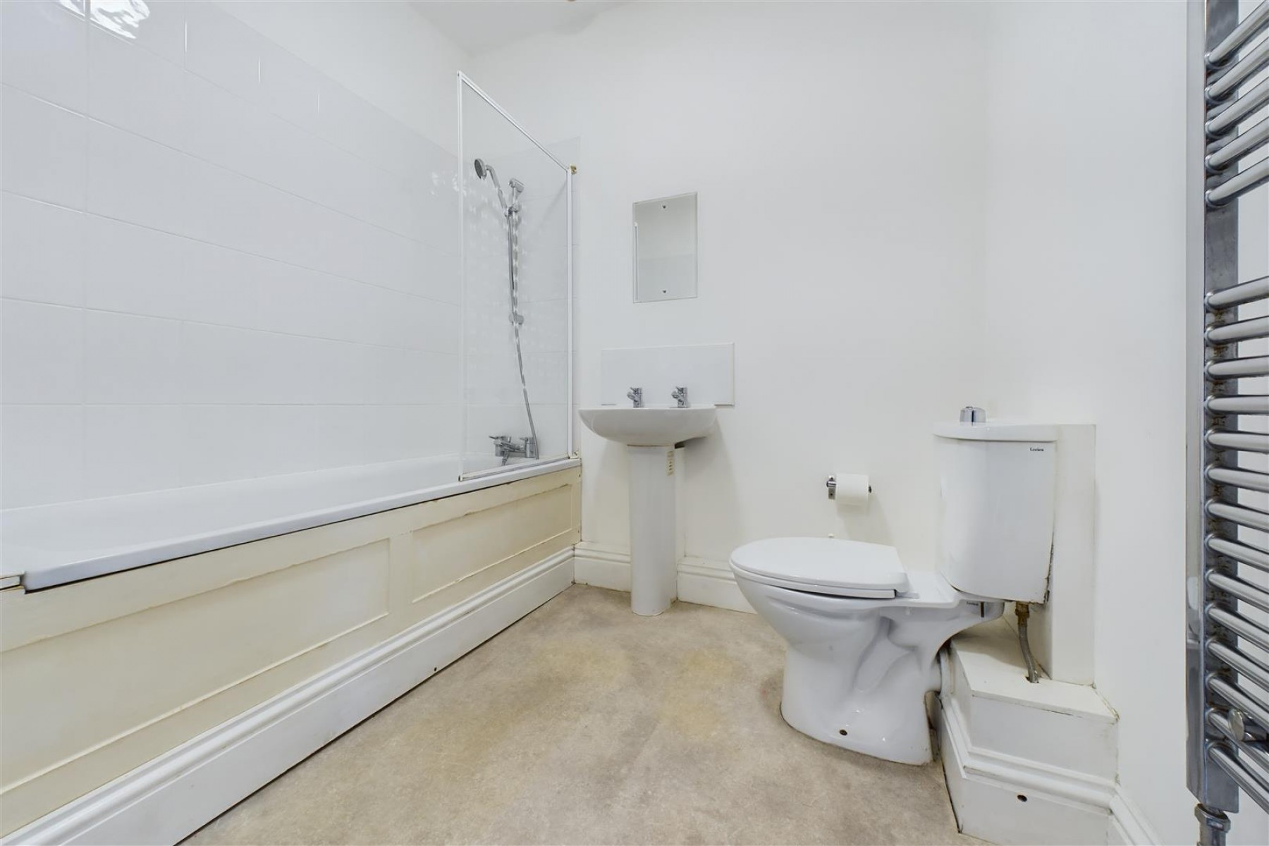 Images for 2 BED FLAT | TWERTON