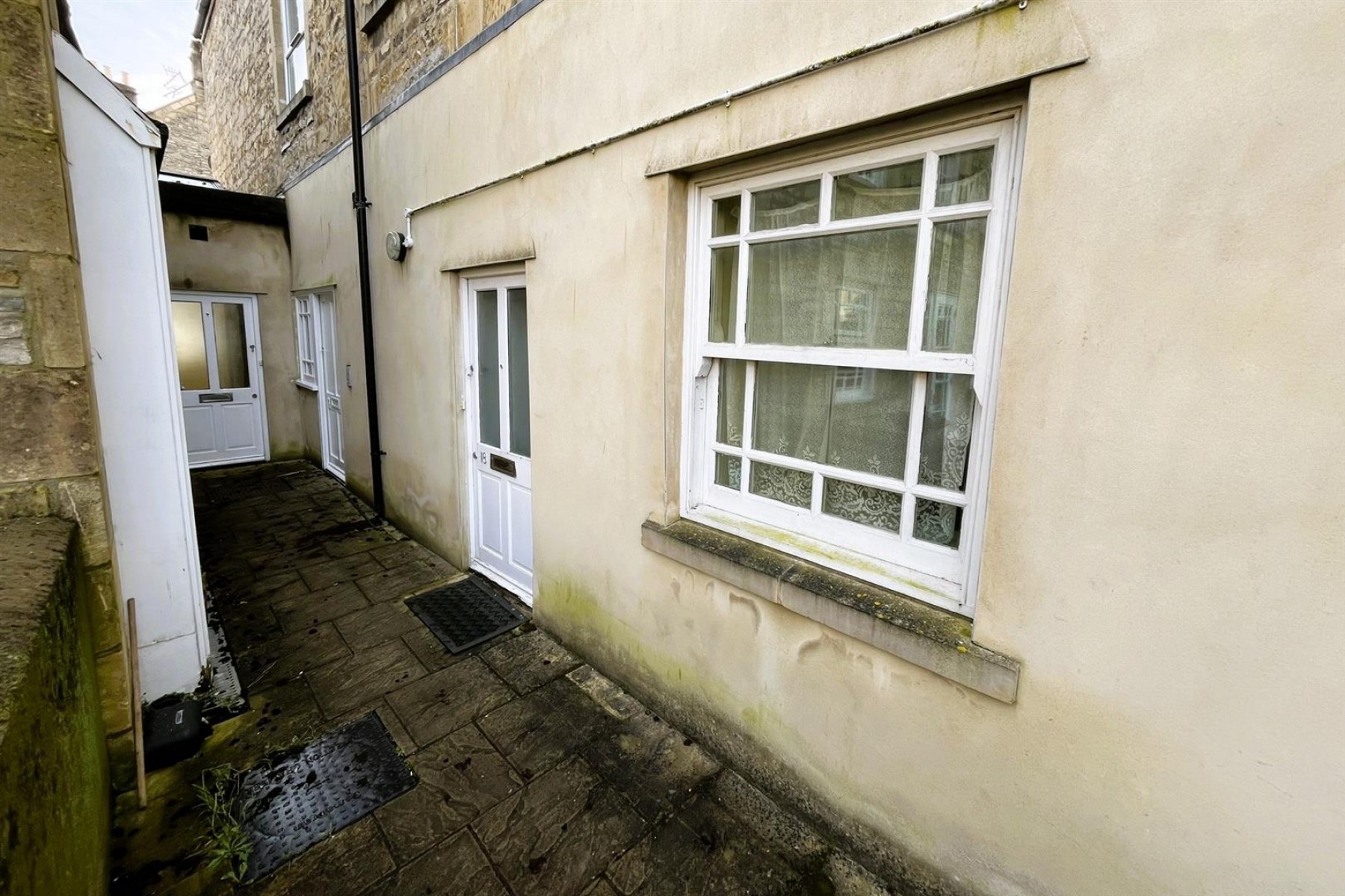 Images for 2 BED FLAT | TWERTON