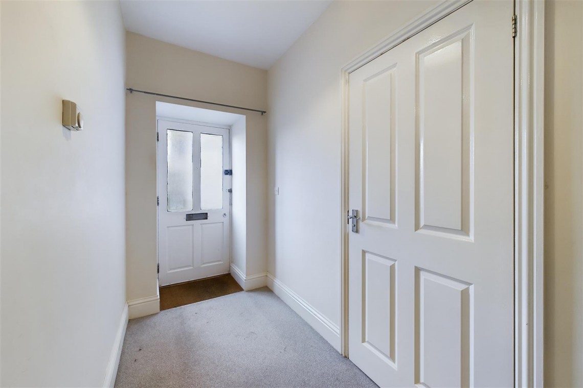 Images for 2 BED FLAT | TWERTON