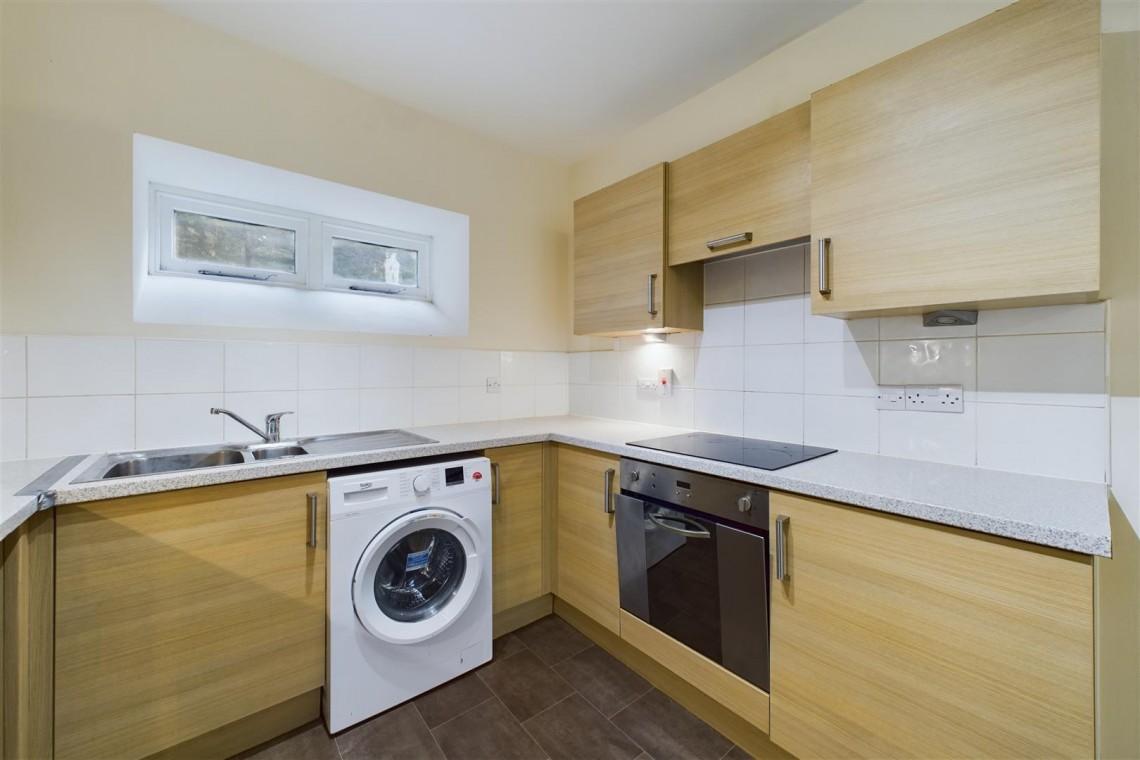 Images for 2 BED | 2 BATH | TWERTON