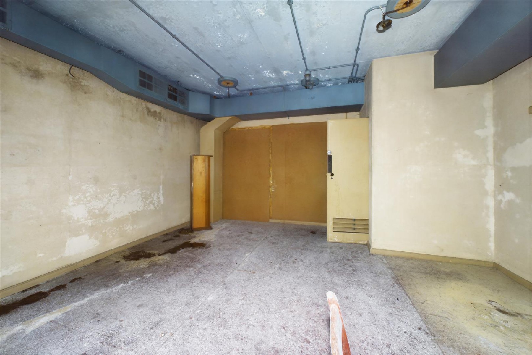 Images for GRADE II LISTED BUNKER | BRISLINGTON