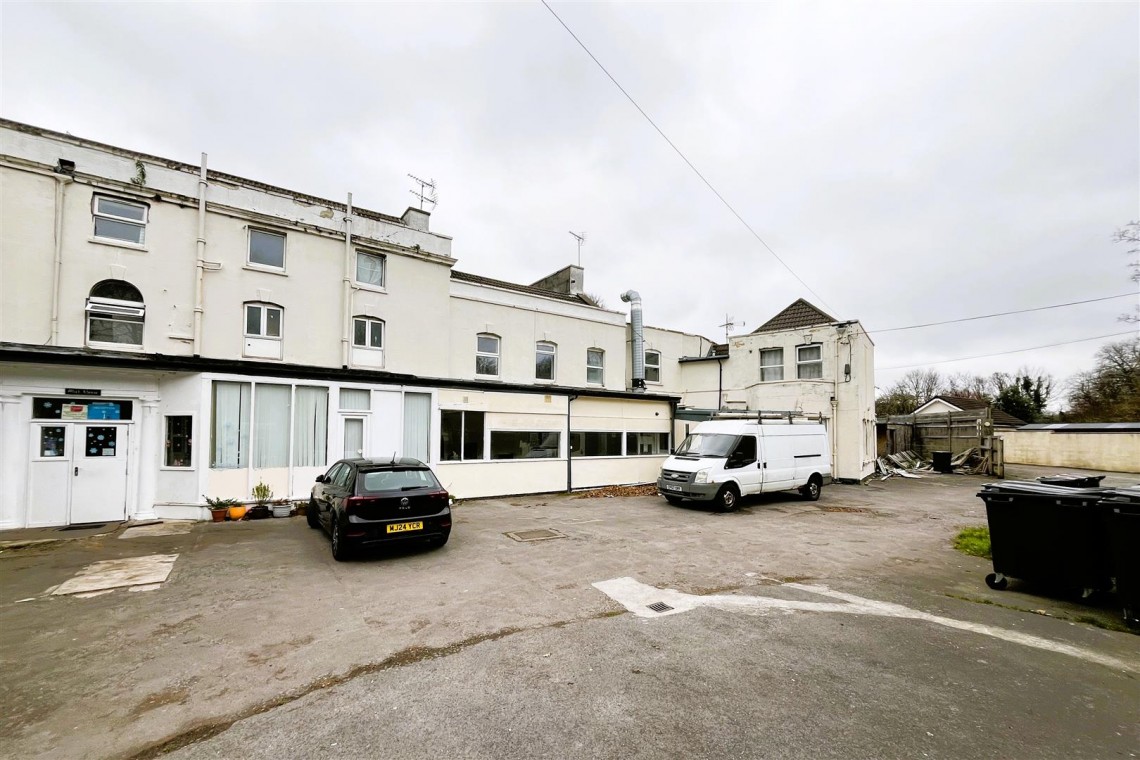 Images for DETACHED | 43 BED HMO | BRISLINGTON