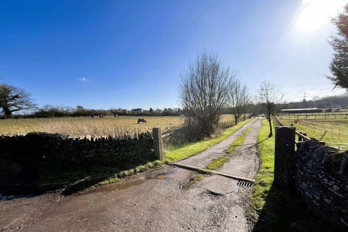 Images for LAND | EQUESTRIAN | NIBLEY